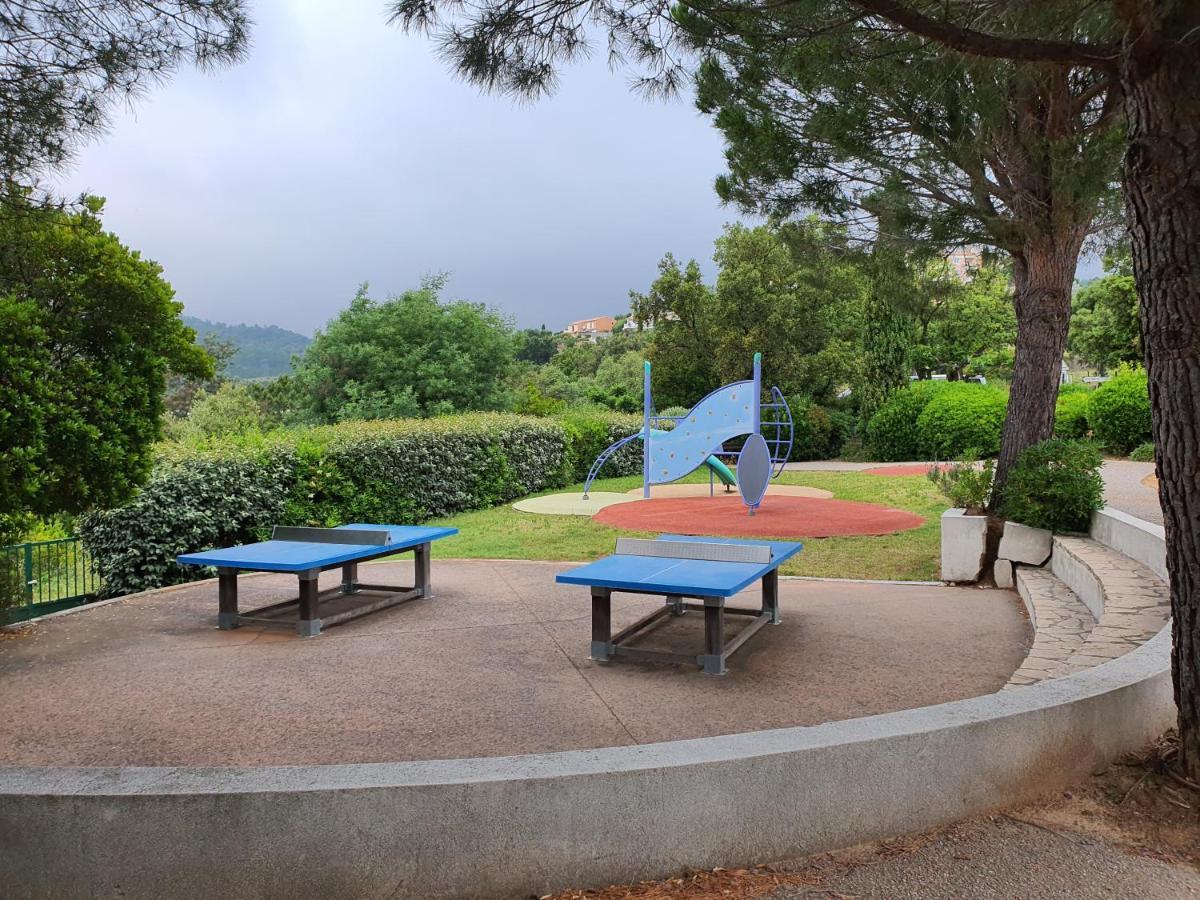 Les Issambres Appart 6 Pers Grande Terrasse Superbe Vue Mer Et Golfe De Saint Tropez, Piscine Buitenkant foto